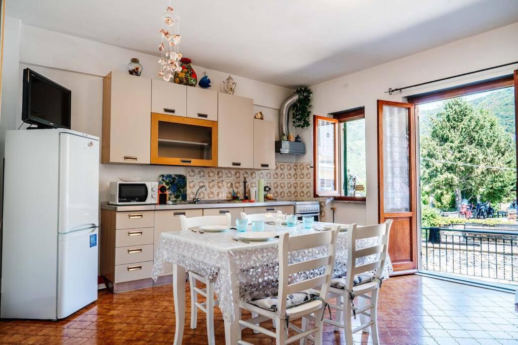 Turri House-Wifi-Garden-Barbecue-Parking Vila Vescina Exterior foto